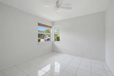 8417 NW 40th Court Sunrise FL 33351