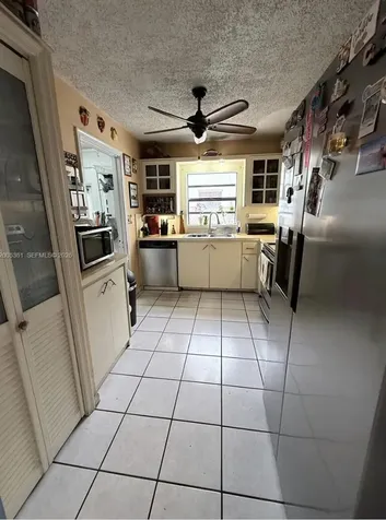 1020 SW 81st Terrace North Lauderdale FL 33068