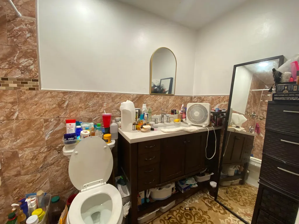 5881 NW 16th Place Sunrise FL 33313
