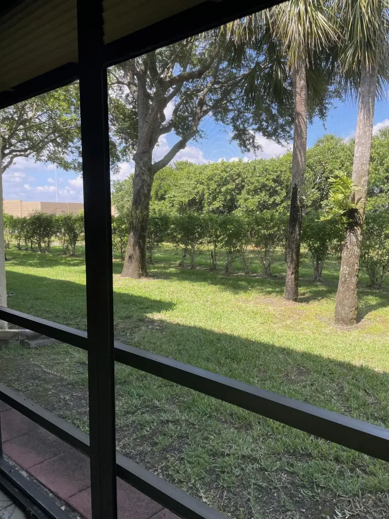 7879 Willow Spring Circle Lake Worth FL 33467