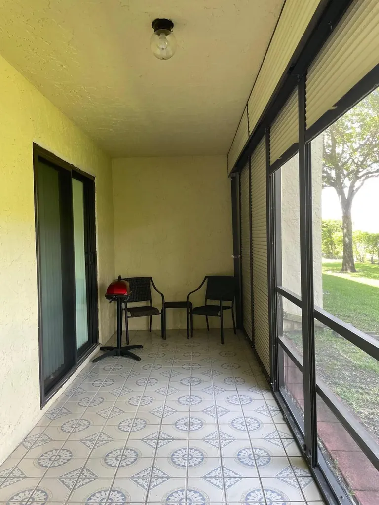 7879 Willow Spring Circle Lake Worth FL 33467