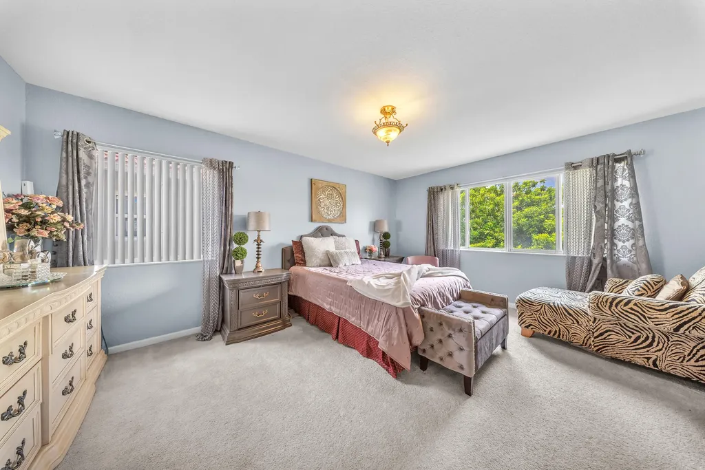 726 Gazetta Way West Palm Beach FL 33413