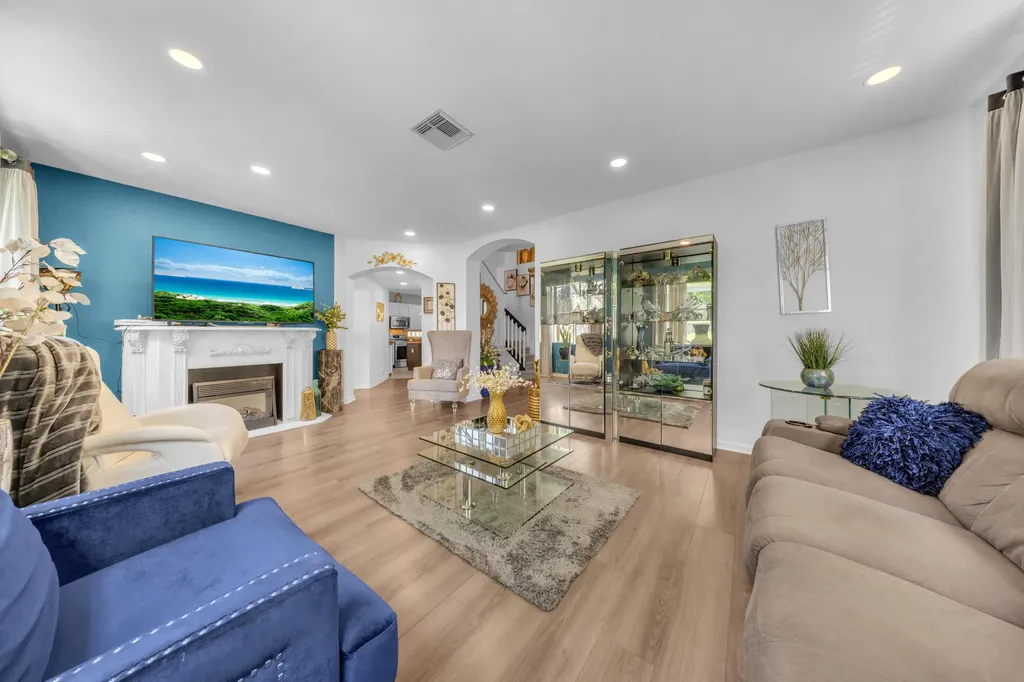 726 Gazetta Way West Palm Beach FL 33413