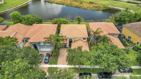 726 Gazetta Way West Palm Beach FL 33413