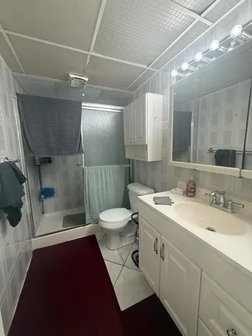 2811 Somerset Drive Lauderdale Lakes FL 33311