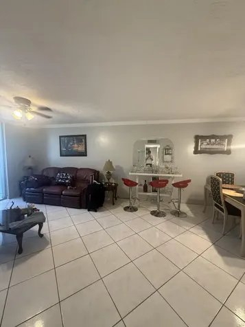 2811 Somerset Drive Lauderdale Lakes FL 33311