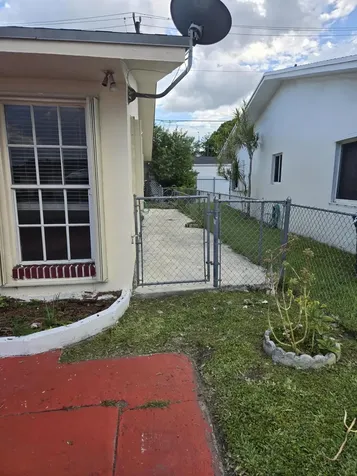 11302 SW 7th Street Miami FL 33174
