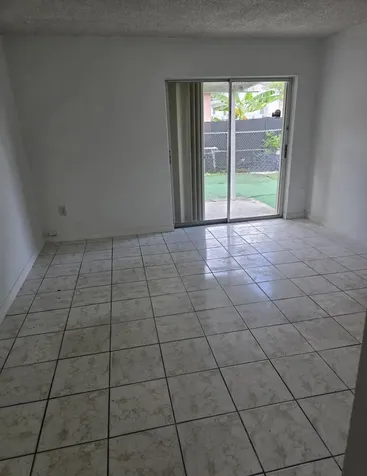 11302 SW 7th Street Miami FL 33174
