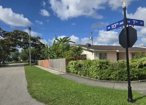 11302 SW 7th Street Miami FL 33174