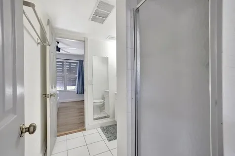 2400 NE 33rd Avenue Fort Lauderdale FL 33305