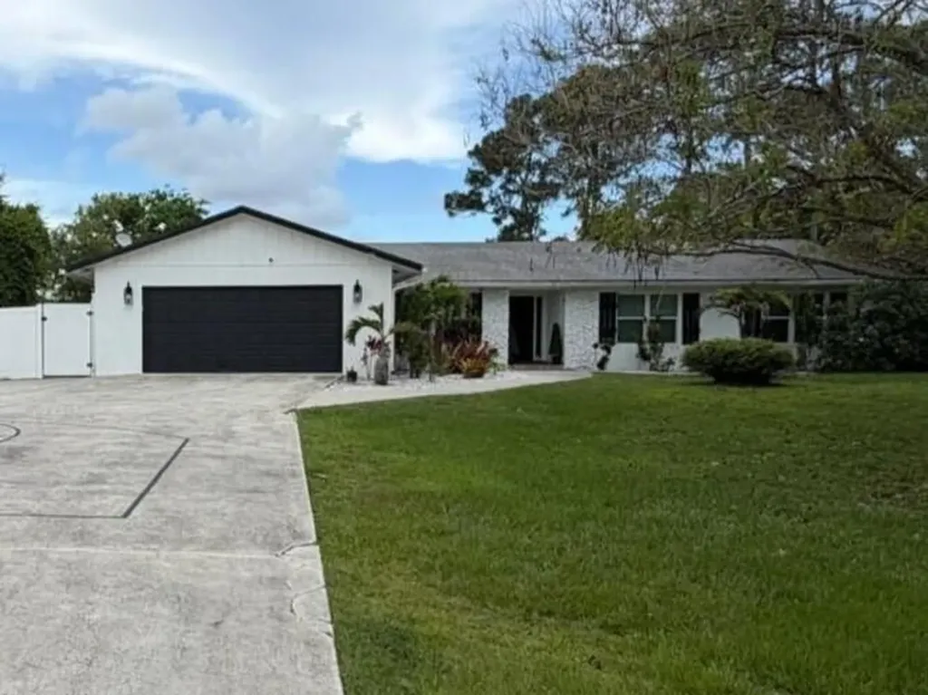 17968 Bridle Court Jupiter FL 33478