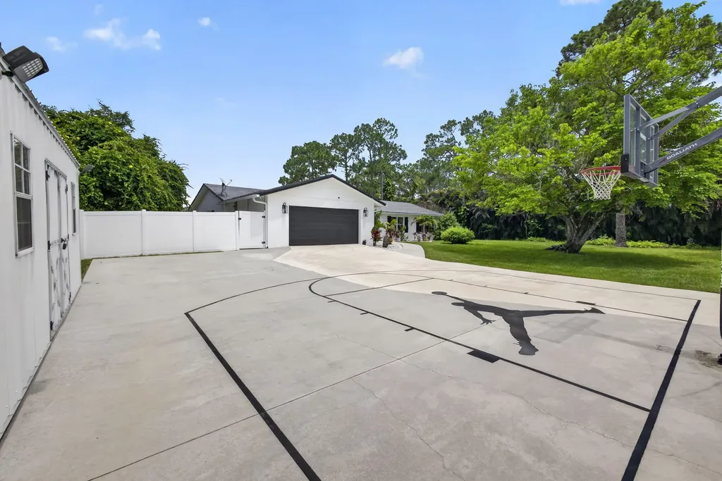 17968 Bridle Court Jupiter FL 33478