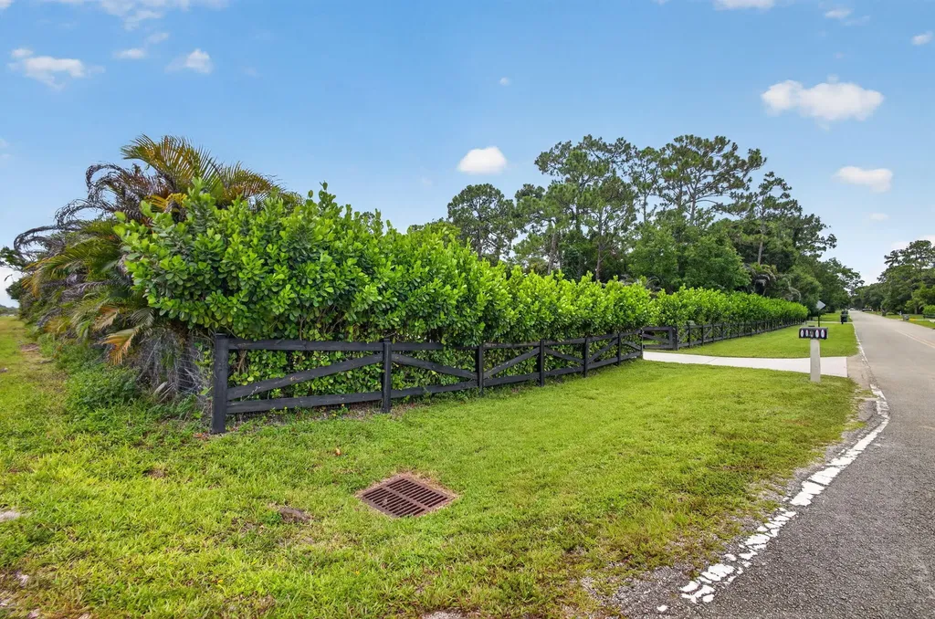 17968 Bridle Court Jupiter FL 33478