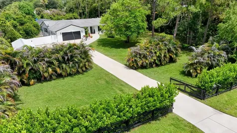 17968 Bridle Court Jupiter FL 33478