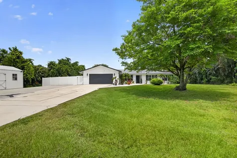 17968 Bridle Court Jupiter FL 33478