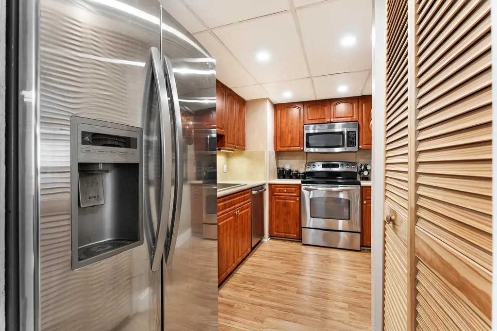 5600 N Flagler Drive West Palm Beach FL 33407