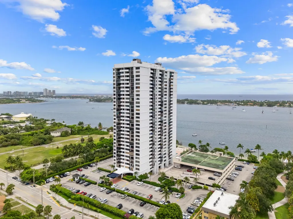 5600 N Flagler Drive West Palm Beach FL 33407