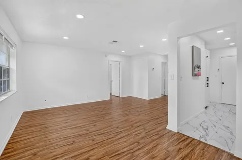 298 SW 6th Street Boca Raton FL 33432