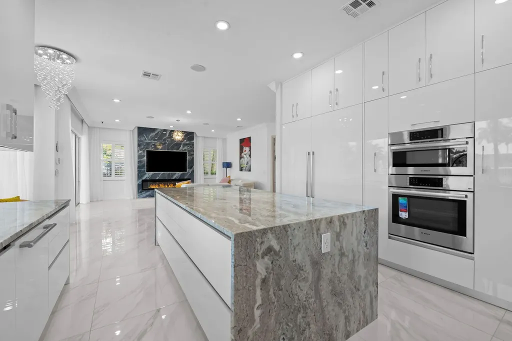 9559 Barletta Winds Point Delray Beach FL 33446