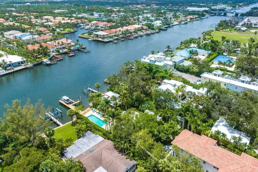 11091 Ellison Wilson Road North Palm Beach FL 33408