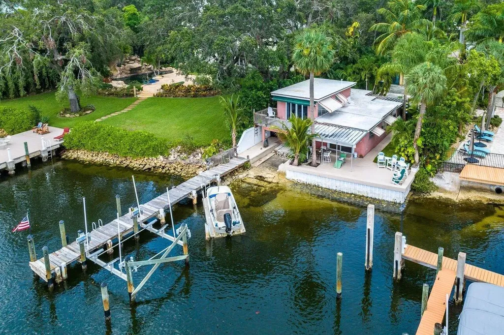 11091 Ellison Wilson Road North Palm Beach FL 33408