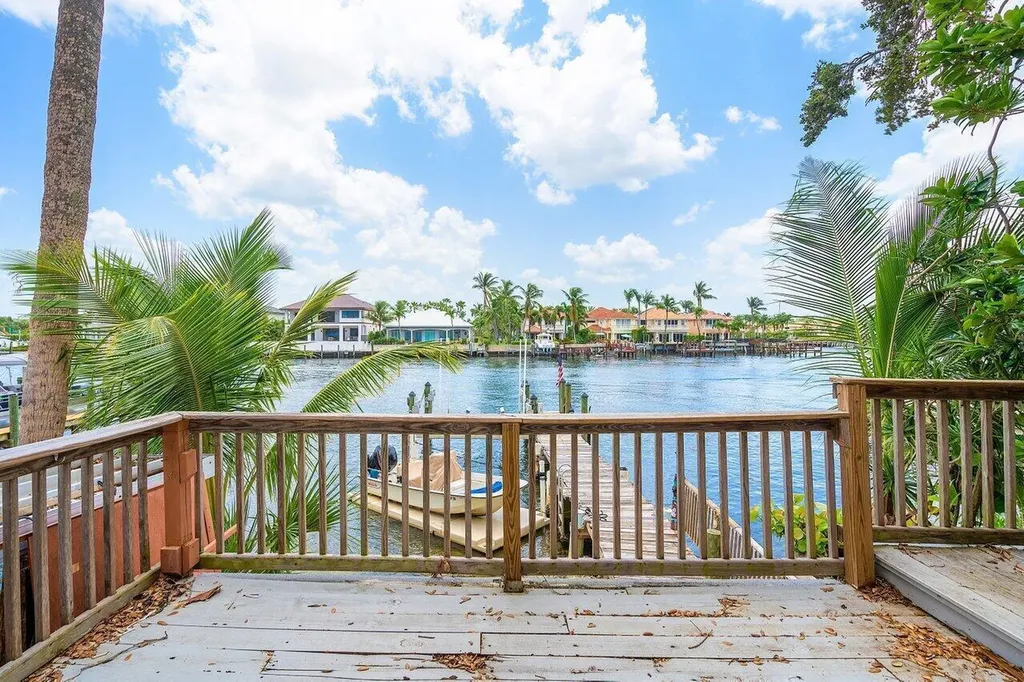 11091 Ellison Wilson Road North Palm Beach FL 33408