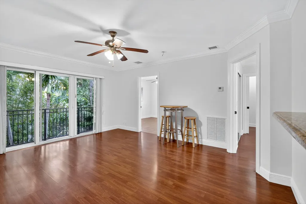 49 SE 7th Avenue Delray Beach FL 33483