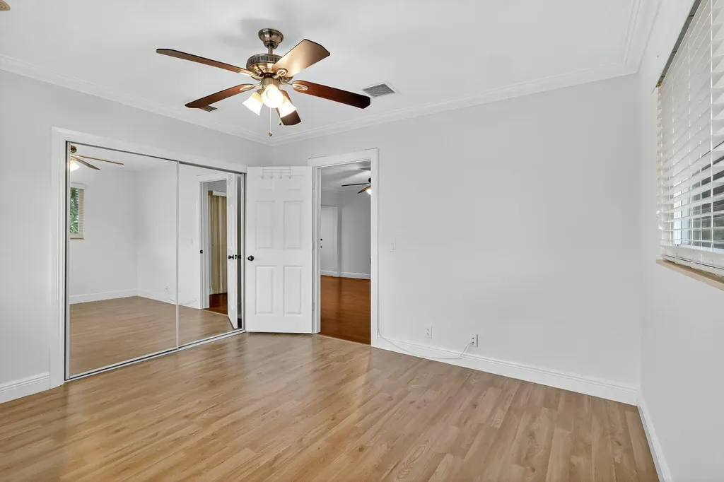 49 SE 7th Avenue Delray Beach FL 33483