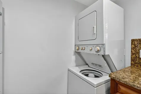 49 SE 7th Avenue Delray Beach FL 33483