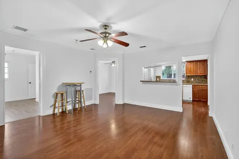49 SE 7th Avenue Delray Beach FL 33483