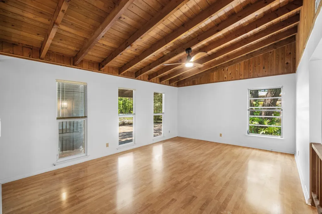 1051 SW 21st Street Boca Raton FL 33486