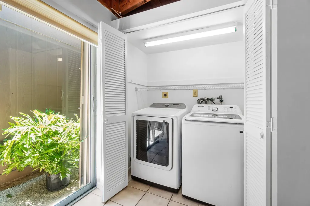 1051 SW 21st Street Boca Raton FL 33486