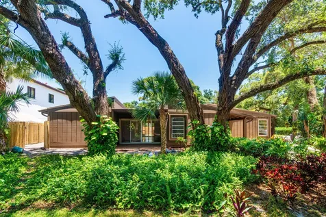 1051 SW 21st Street Boca Raton FL 33486