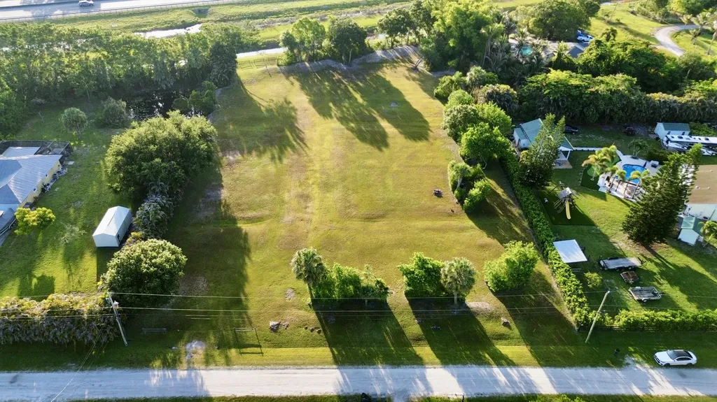 16546 74th Avenue N West Palm Beach FL 33418