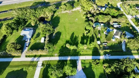 16546 74th Avenue N West Palm Beach FL 33418