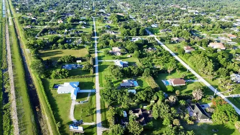 16546 74th Avenue N West Palm Beach FL 33418