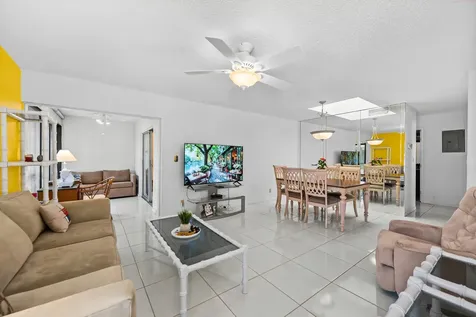 18762 Candlewick Drive Boca Raton FL 33496