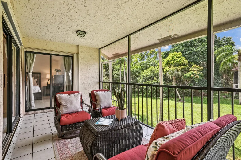 5750 Coach House Circle Boca Raton FL 33486