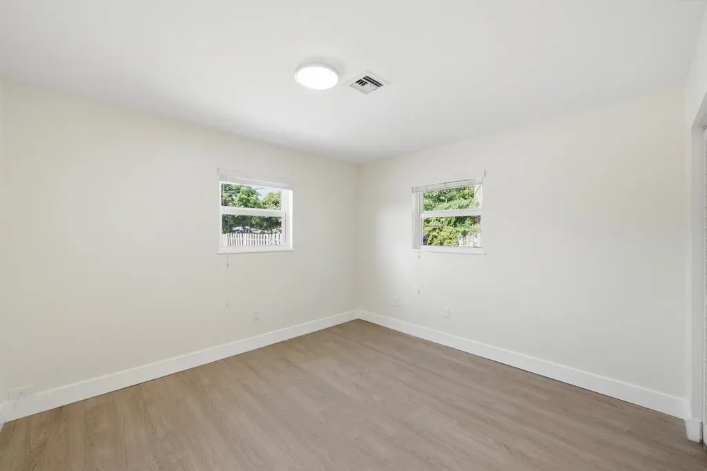 349 Wickline Boulevard Lantana FL 33462