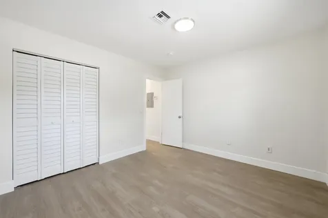 349 Wickline Boulevard Lantana FL 33462