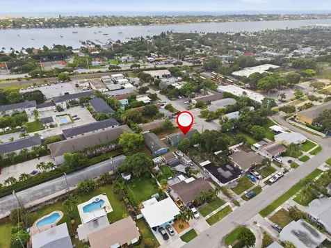 349 Wickline Boulevard Lantana FL 33462