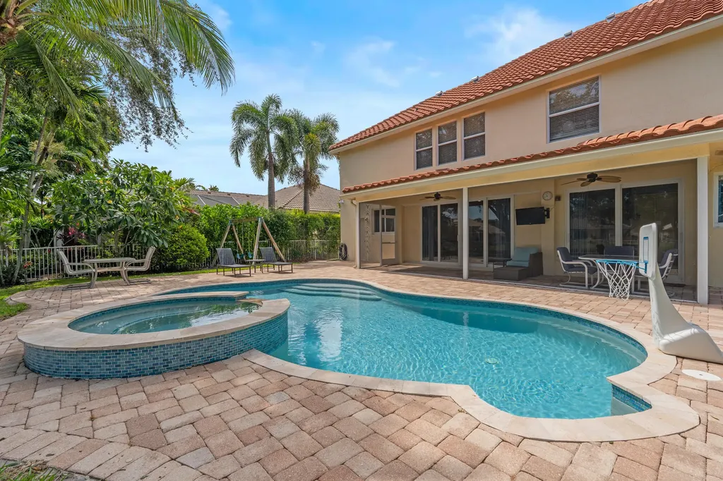 7201 Brunswick Circle Boynton Beach FL 33472