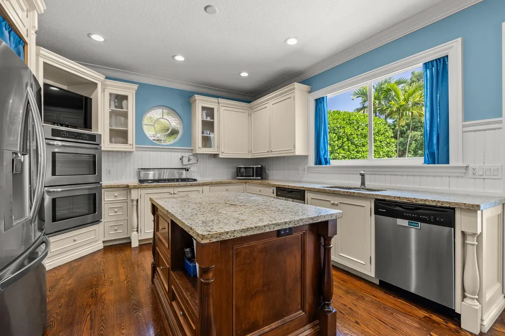 7201 Brunswick Circle Boynton Beach FL 33472