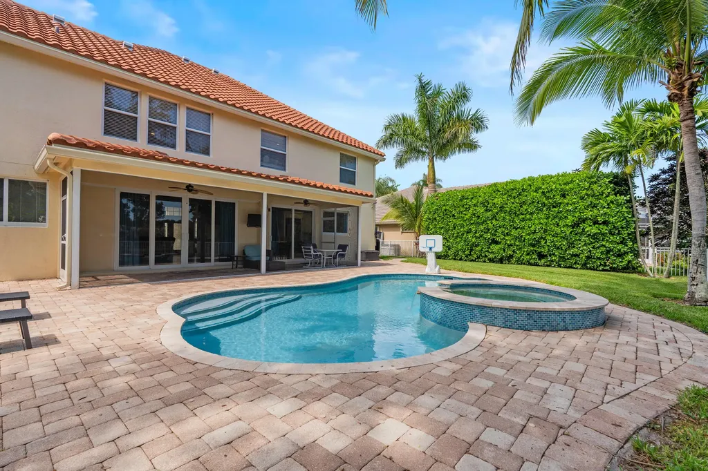 7201 Brunswick Circle Boynton Beach FL 33472