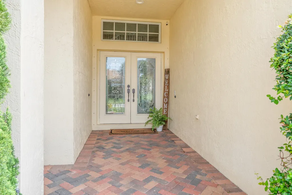7201 Brunswick Circle Boynton Beach FL 33472