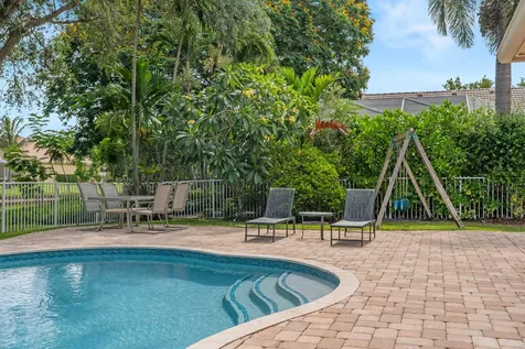 7201 Brunswick Circle Boynton Beach FL 33472