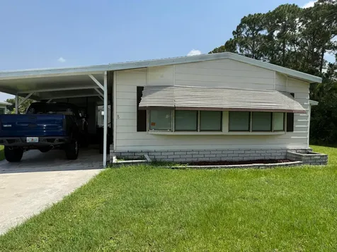 8 Felicidad Court Fort Pierce FL 34951