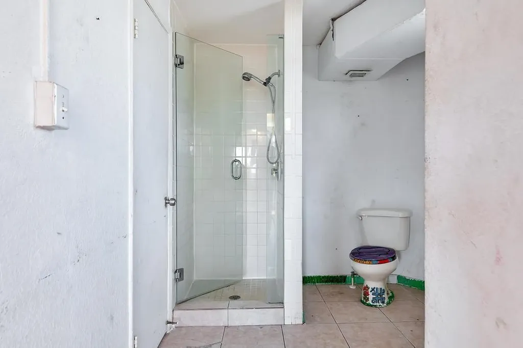 521 N Dixie Highway Lake Worth Beach FL 33460