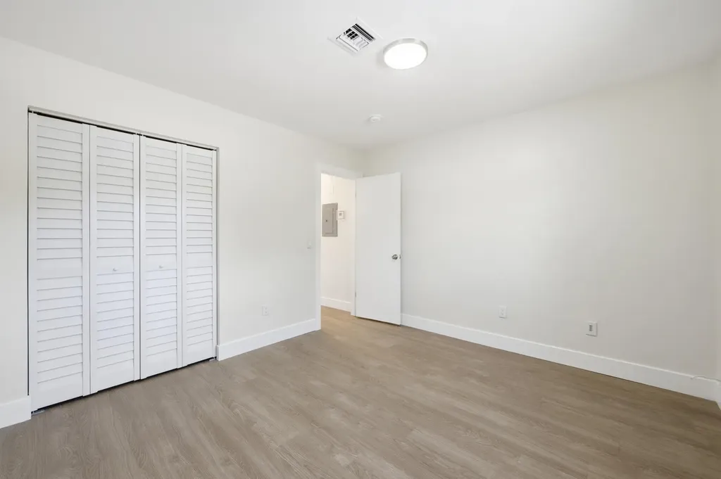 351 Wickline Boulevard Lantana FL 33462