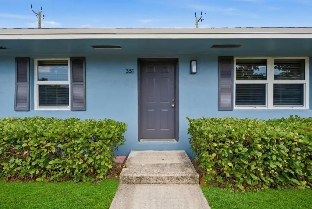 351 Wickline Boulevard Lantana FL 33462